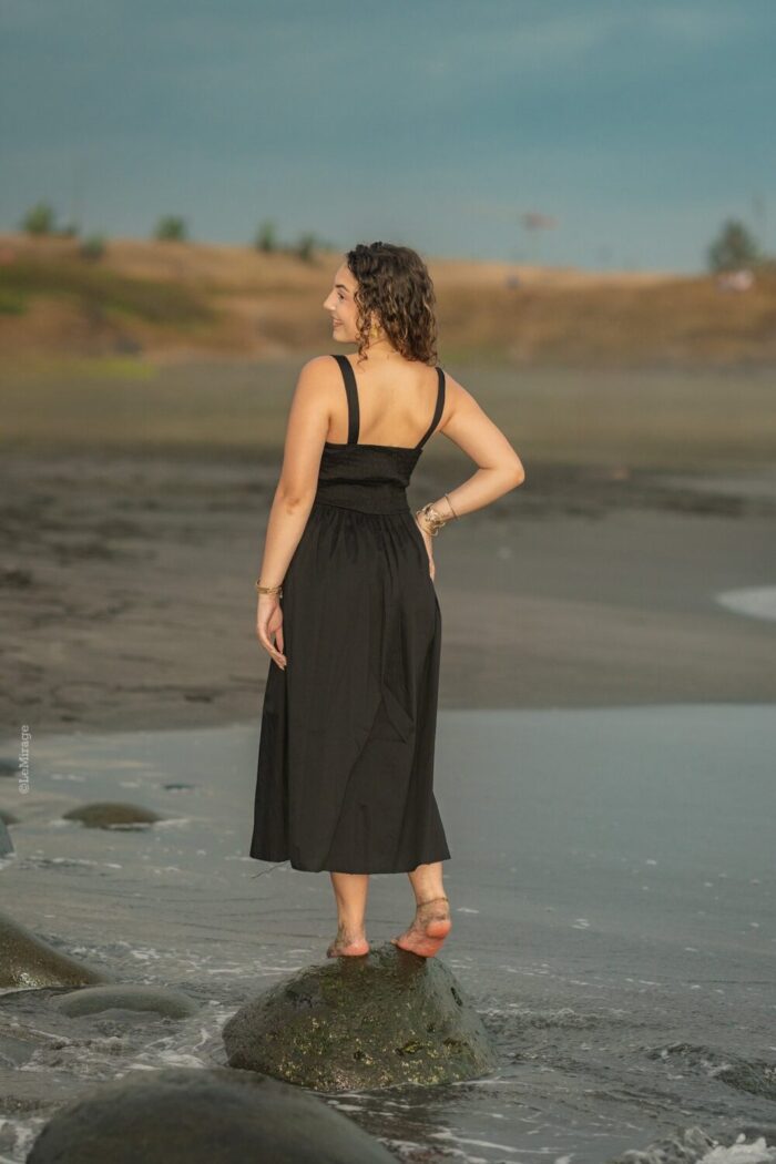 Robe Milae – Image 2