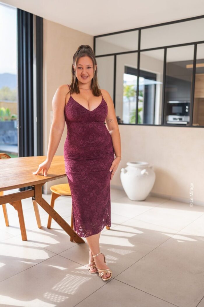 Robe Stella – Image 3